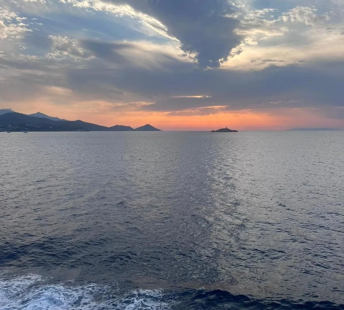 Appartamento A Casa Di Ilde Follonica Italia